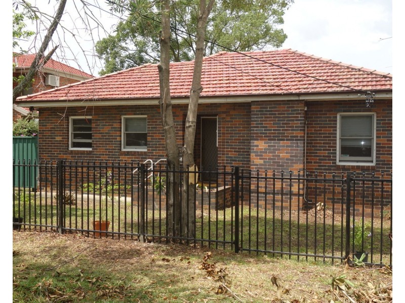 3 Iluka Street, Riverwood NSW 2210