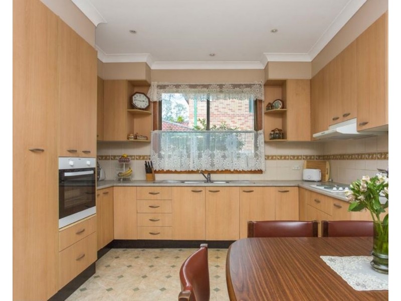 680 Henry Lawson Drive, East Hills NSW 2213