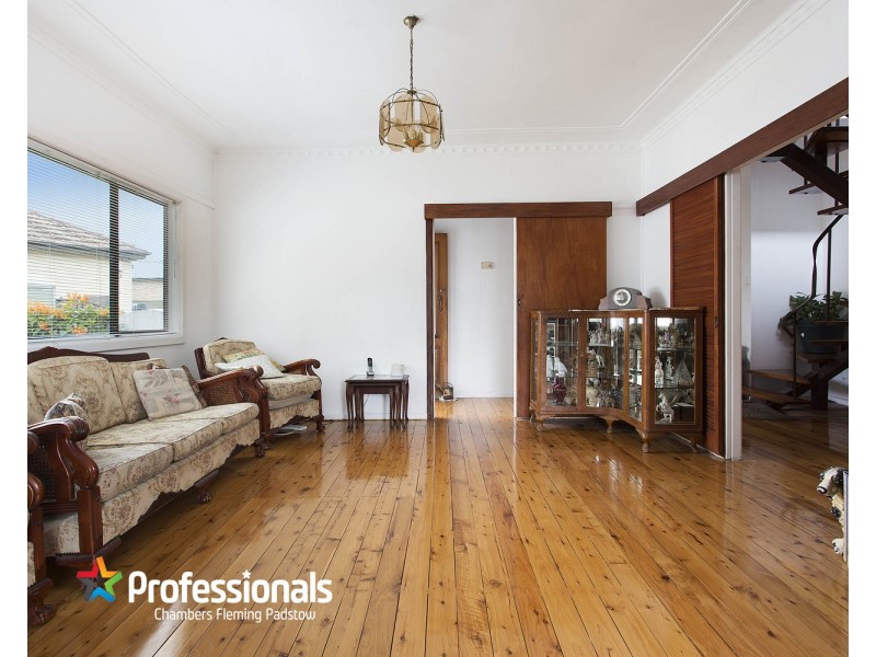 5 Reiba Crescent, Revesby NSW 2212