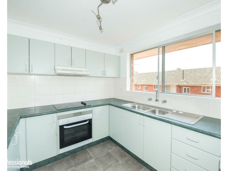 12/11-13 Cambridge Street, Penshurst NSW 2222