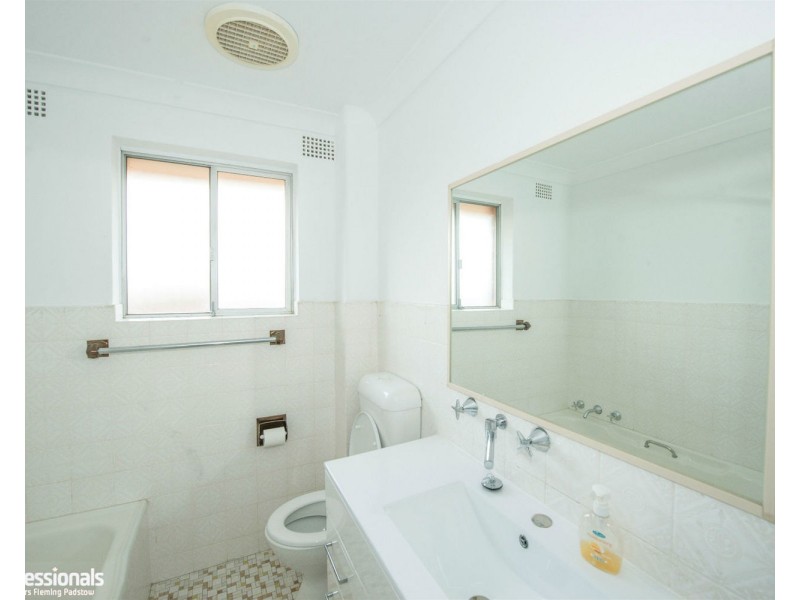 12/11-13 Cambridge Street, Penshurst NSW 2222