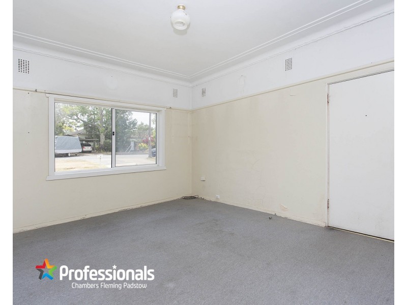 2 Wyreema Avenue, Padstow NSW 2211