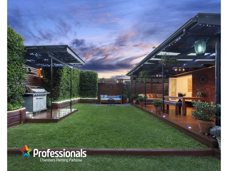 35 Apex Avenue, Picnic Point NSW 2213