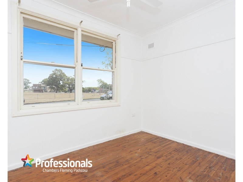 1 Barrow Street, Revesby NSW 2212