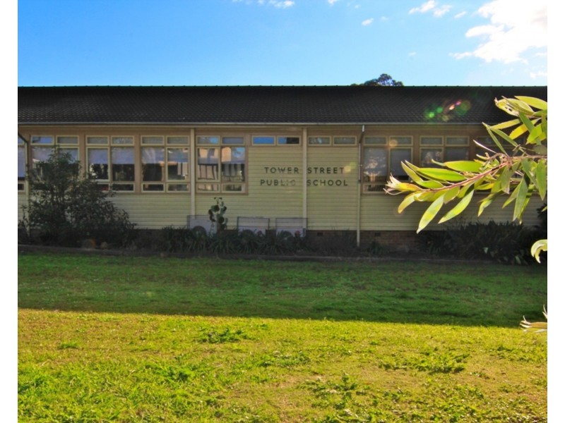 21 Wollongbar Avenue, Panania NSW 2213