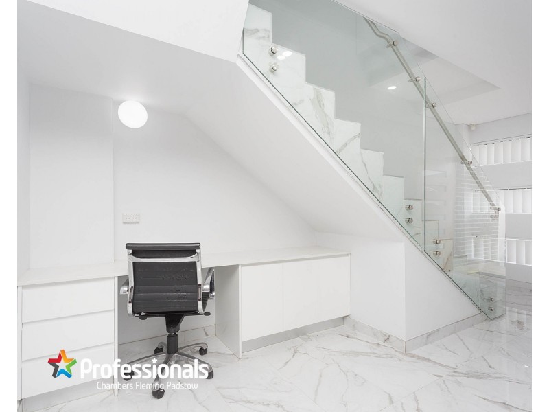 6 Langdale Avenue, Revesby NSW 2212