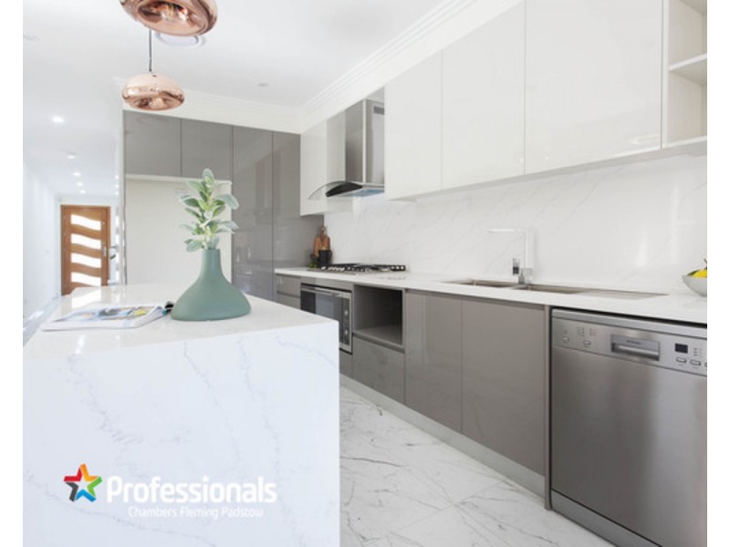 9 Dowding Street, Panania NSW 2213