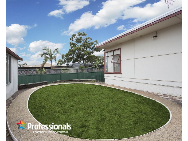 70 Thomas Street, Picnic Point NSW 2213