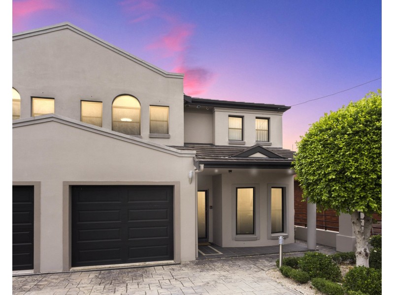 10 Lindsay Street, Panania NSW 2213