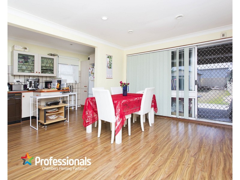 35 Laundess Avenue, Panania NSW 2213