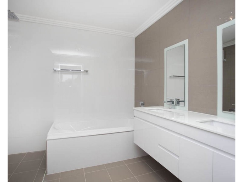 8 Stiles Avenue, Padstow NSW 2211