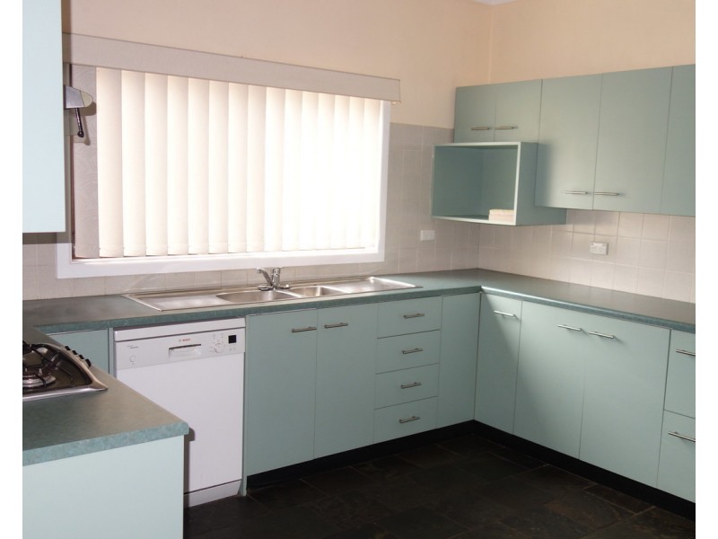 15 Lindsay Street, Panania NSW 2213