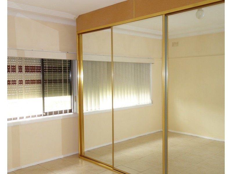 15 Lindsay Street, Panania NSW 2213