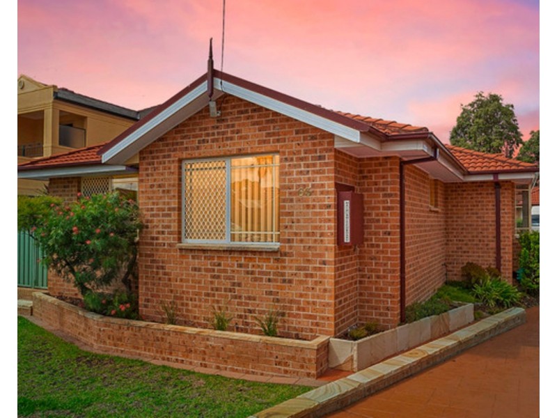 1/63 Alamein Road, Revesby NSW 2212