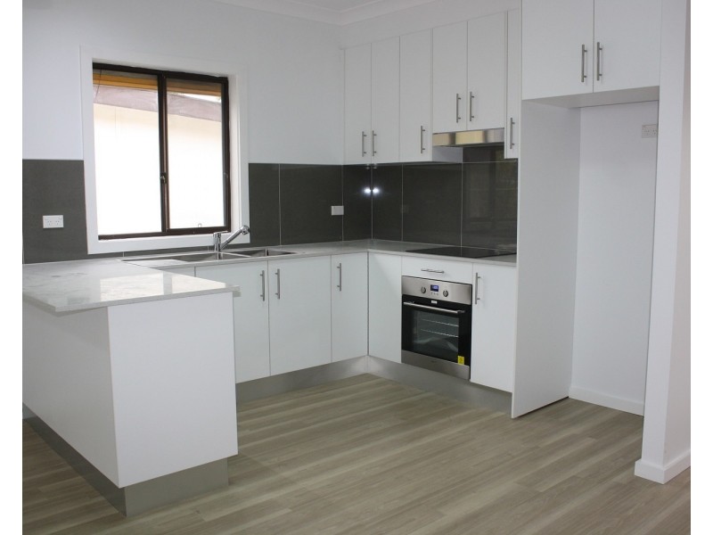 4 Banks Street, Padstow NSW 2211