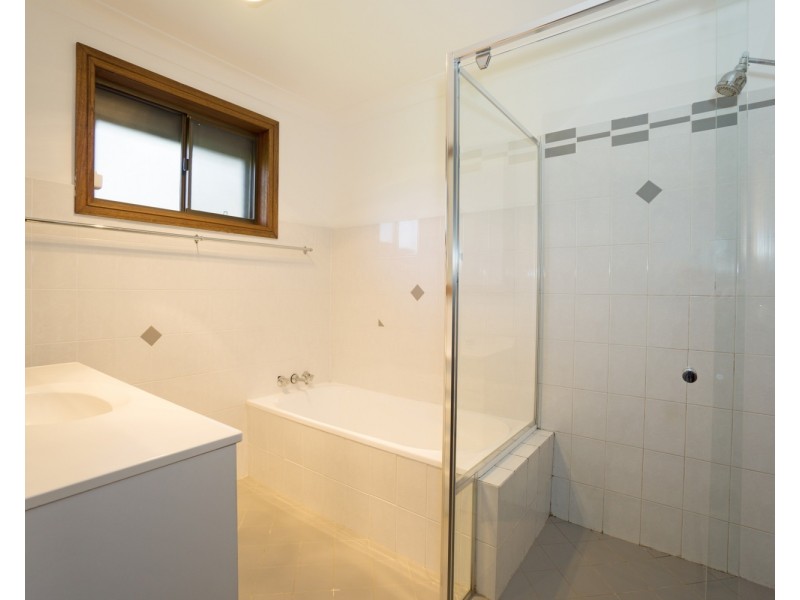 764A Henry Lawson Drive, Picnic Point NSW 2213