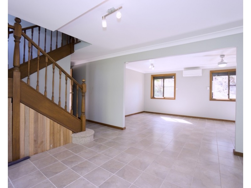 764A Henry Lawson Drive, Picnic Point NSW 2213