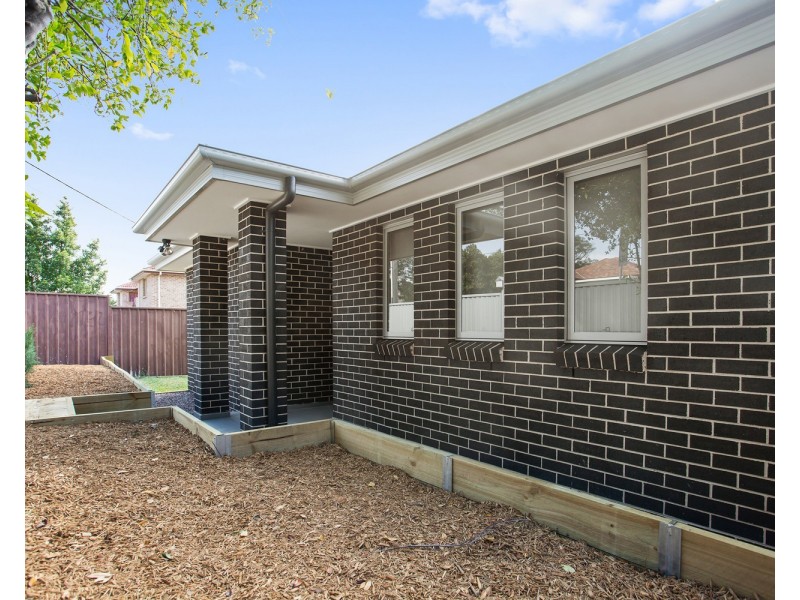 102A Faraday Road, Padstow NSW 2211