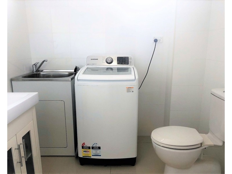 4 Penrose Avenue, East Hills NSW 2213