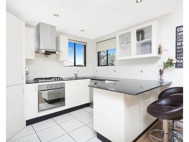 32 Lang Street, Padstow NSW 2211