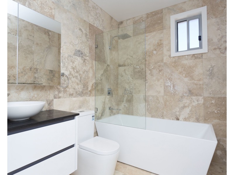 102 Alfred Road, Chipping Norton NSW 2170
