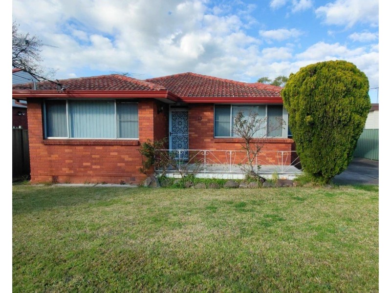 13 Nichols Avenue, Revesby NSW 2212