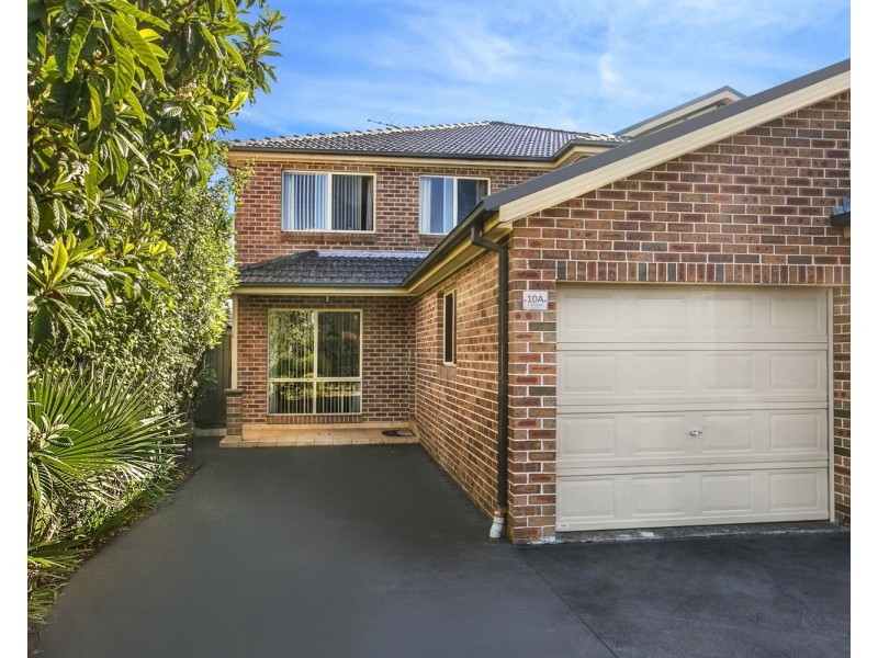 10A Robb Street, Revesby NSW 2212