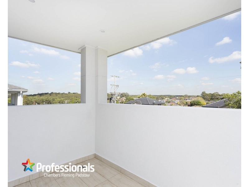 69 Burns Road, Picnic Point NSW 2213