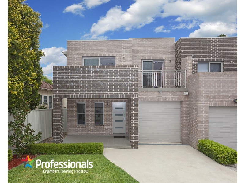 2A Wyatt Avenue, Padstow NSW 2211