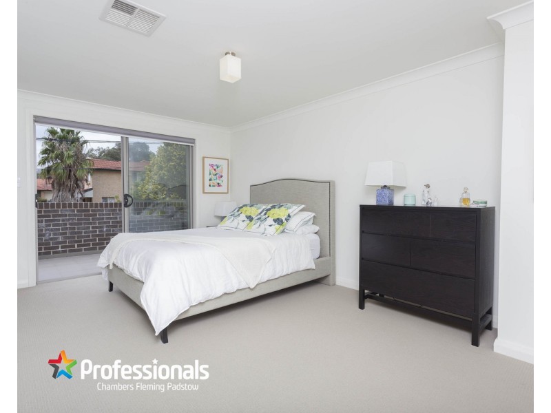 2A Wyatt Avenue, Padstow NSW 2211