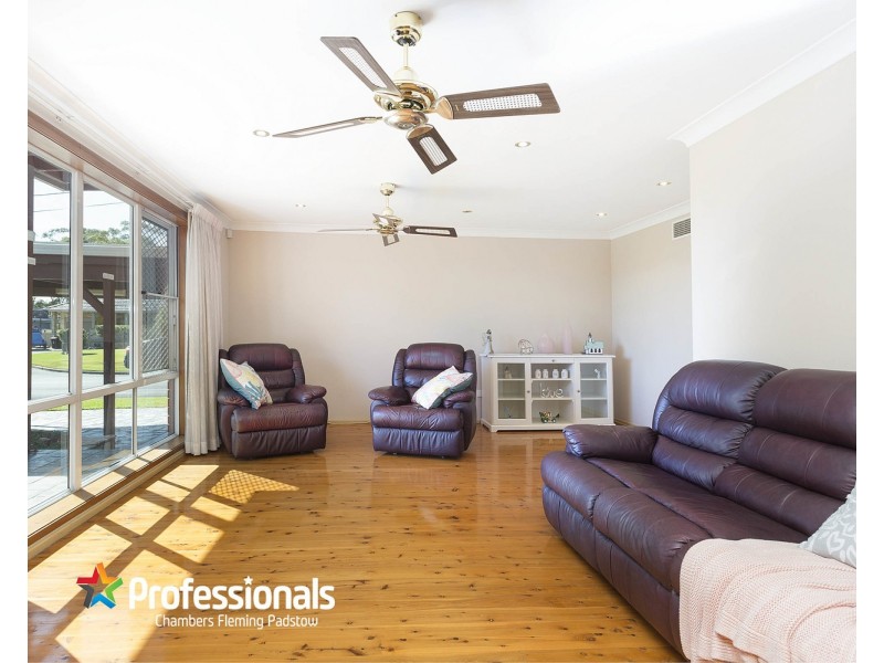 11 Carter Crescent, Padstow Heights NSW 2211