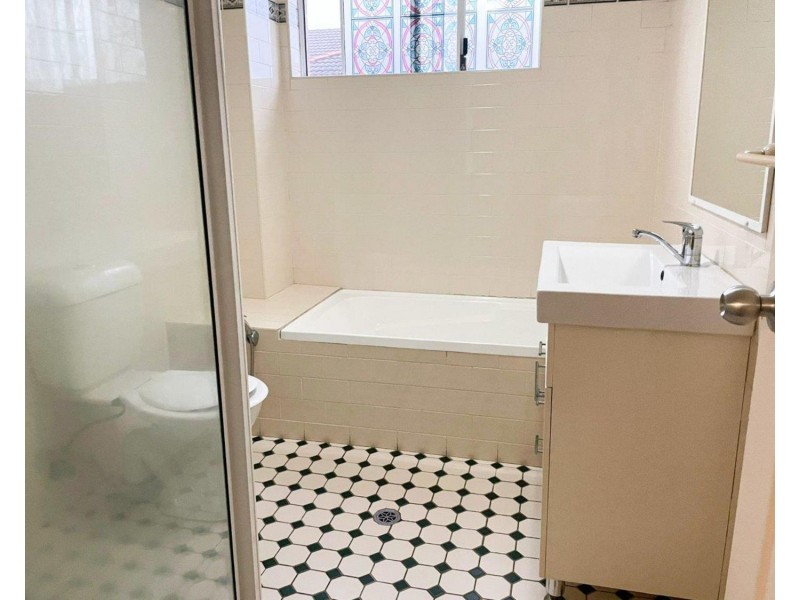 5/7-9 Shenton Avenue, Bankstown NSW 2200