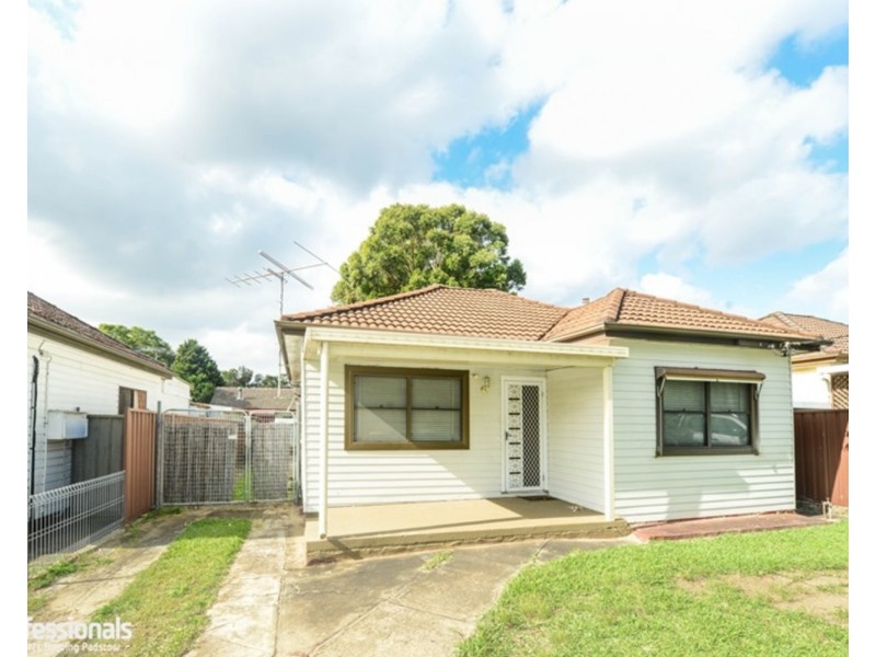 17 Polo Street, Revesby NSW 2212