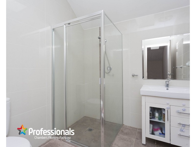 4/23 Montgomery Avenue, Revesby NSW 2212