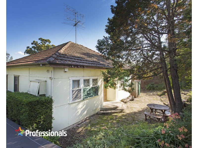 754A Henry Lawson Drive, Picnic Point NSW 2213