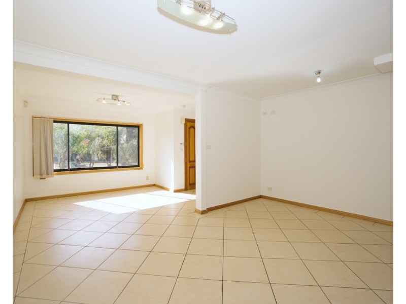 6 Sadlier Avenue, Milperra NSW 2214