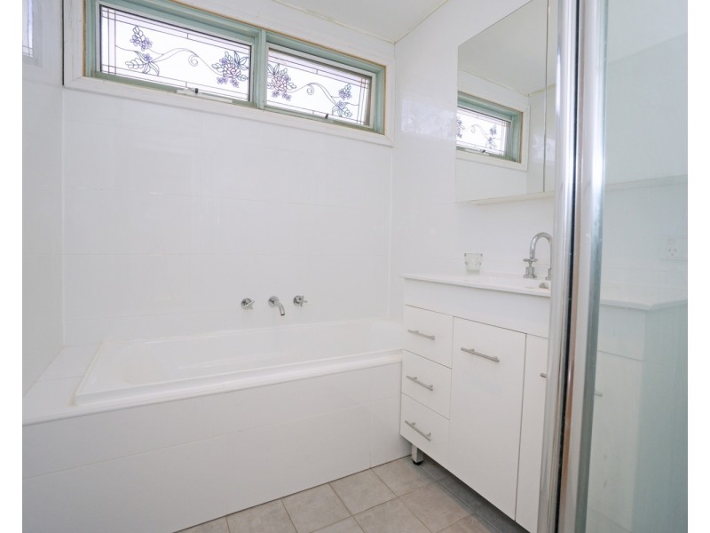 6 Sadlier Avenue, Milperra NSW 2214