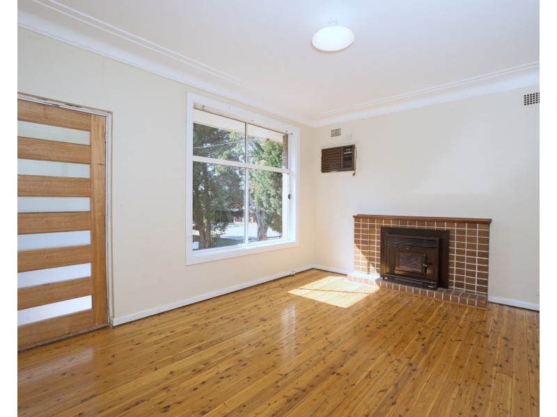 19 Munmurra Road, Riverwood NSW 2210