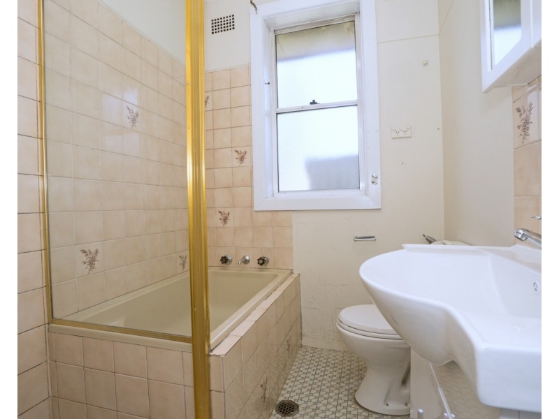 19 Munmurra Road, Riverwood NSW 2210