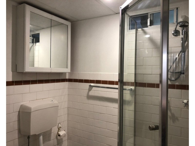 2B Forshaw Avenue, Peakhurst NSW 2210