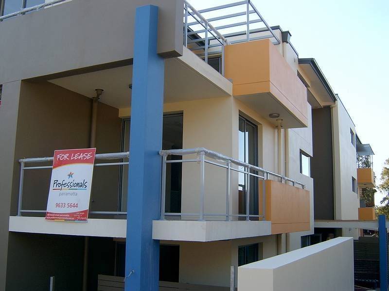 273 Dunmore Street, Pendle Hill NSW 2145