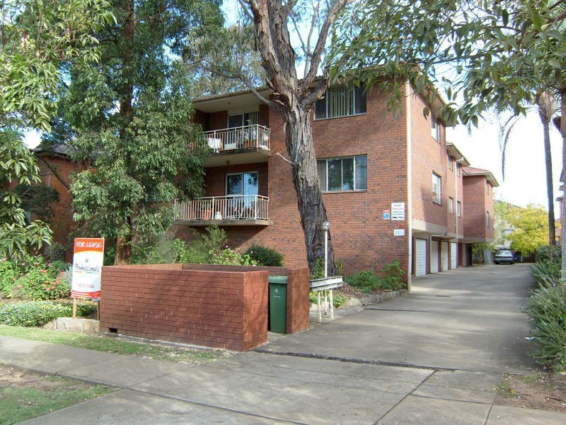 26 Caroline Street, Westmead NSW 2145