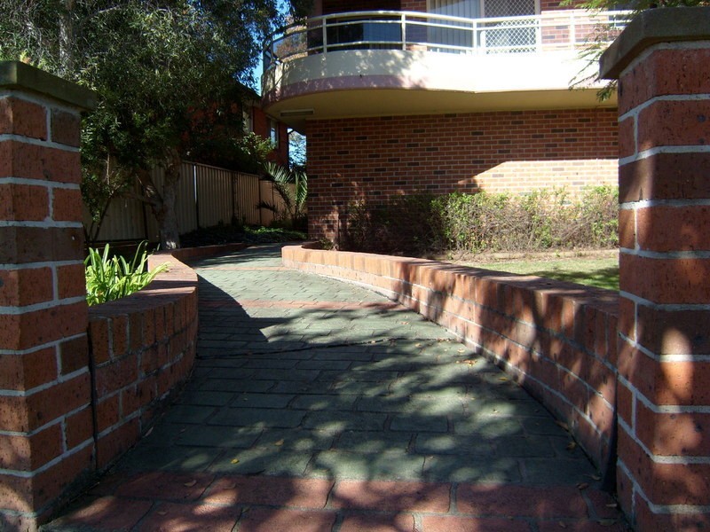 48 Birmingham Street, Merrylands NSW 2160