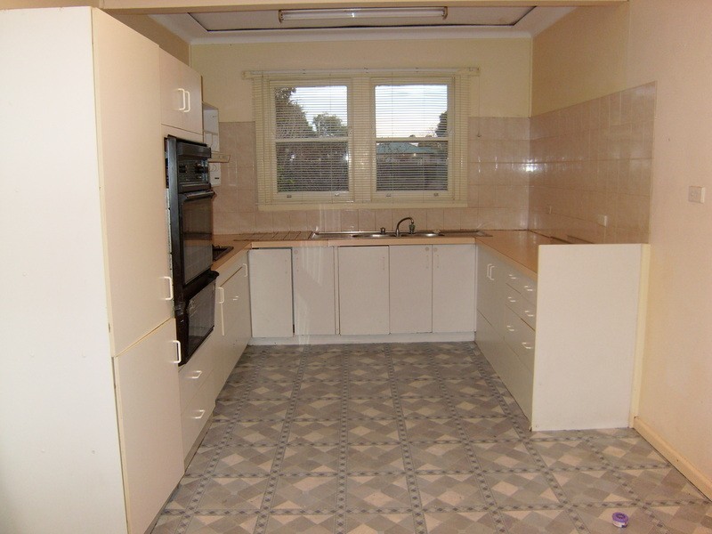 325 Woodville Road, Guildford NSW 2161