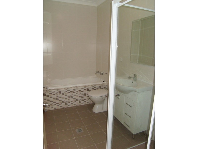 33-35 Claremont Street, Merrylands NSW 2160