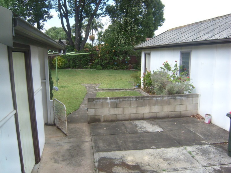 36 Bursill Street, Guildford NSW 2161