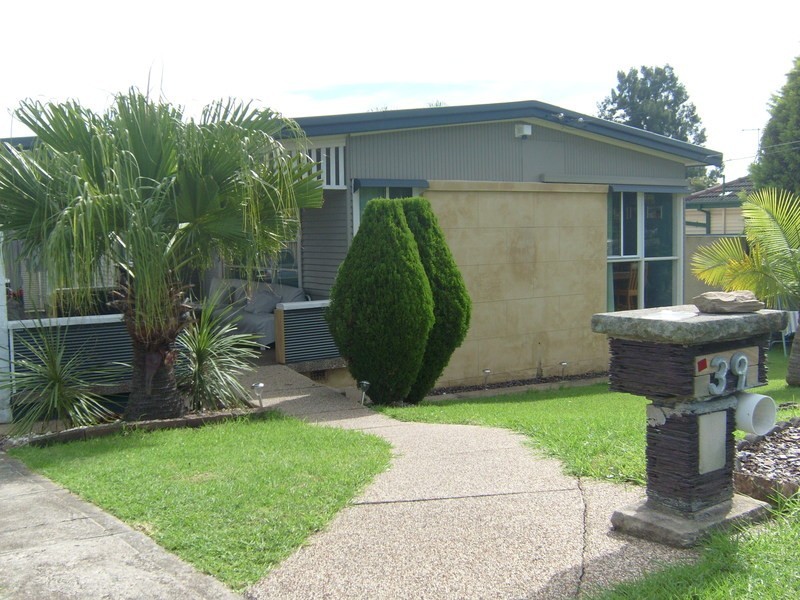 39 Princes Street, Guildford NSW 2161