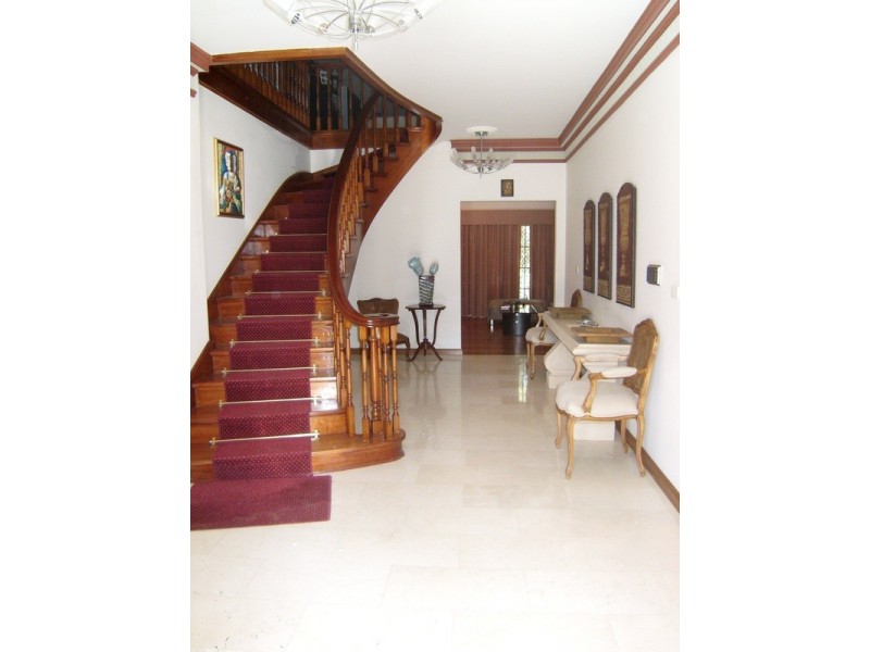 1 Andrew Place, North Rocks NSW 2151