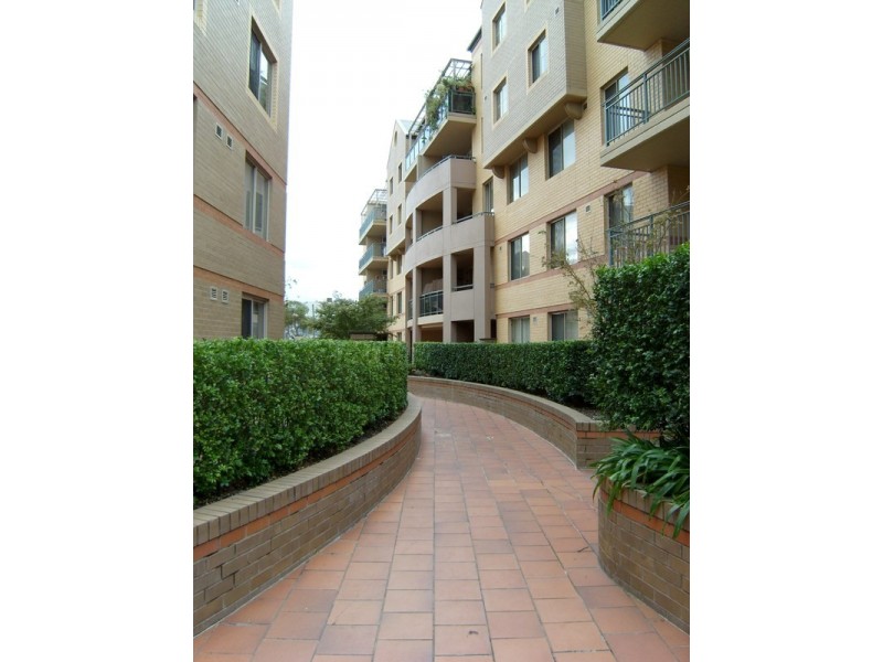 18 Sorrell Street, Parramatta NSW 2150