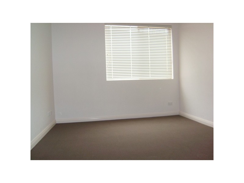 19-21 Lydbrook Street, Westmead NSW 2145